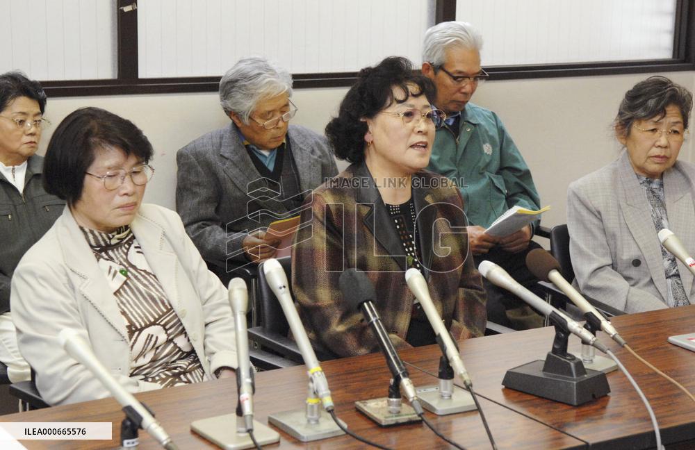 Damages suit by war-displaced people rejected again