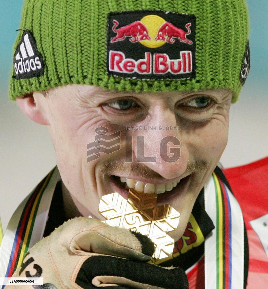 Poland's Malysz captures gold in normal hill ski jump