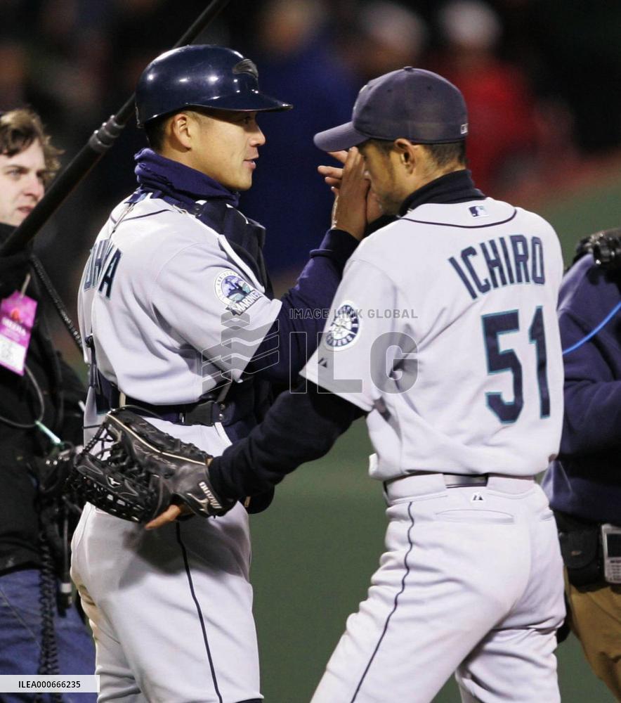 Matsuzaka suffers first MLB loss