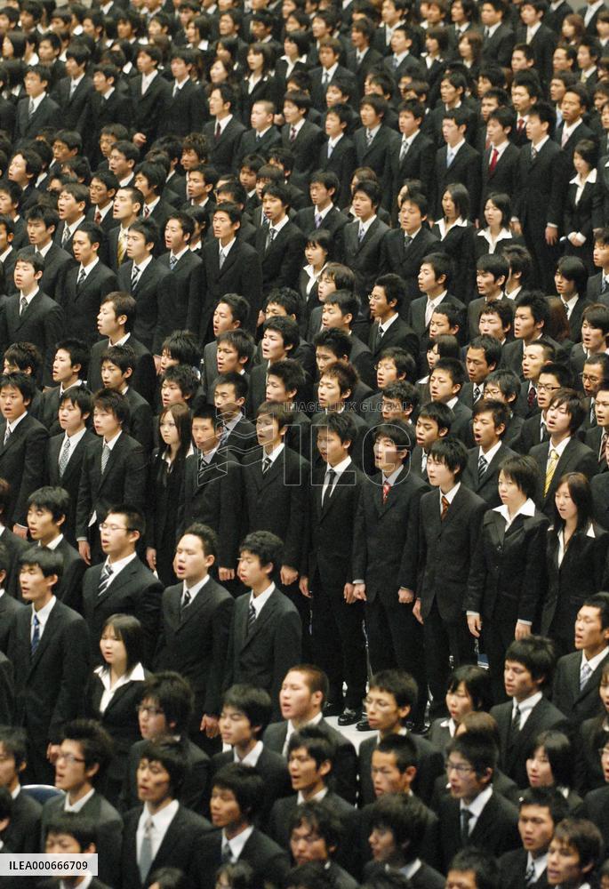 Over 850,000 new recruits mark 1st day of work across Japan