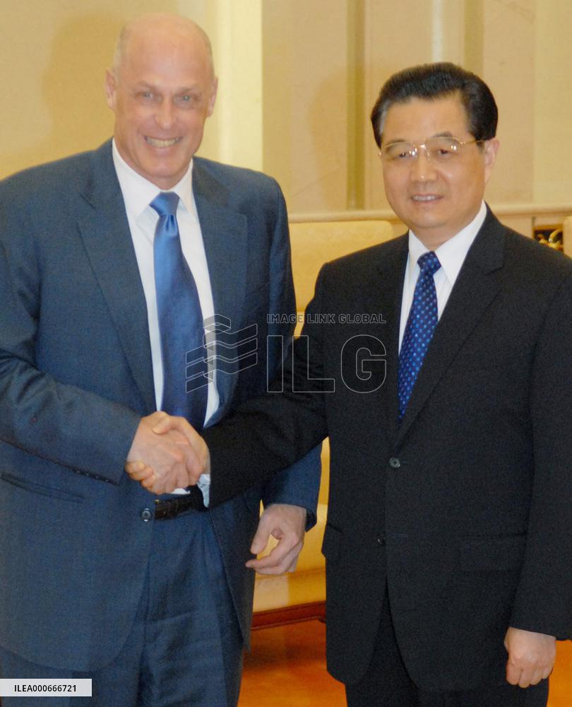 U.S. Treasury Secretary Paulson talks with Chinese President Hu