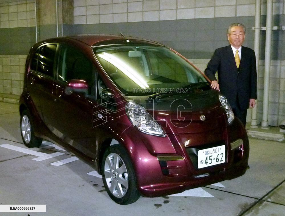 Mitsuoka unveils 5-seat electric vehicle