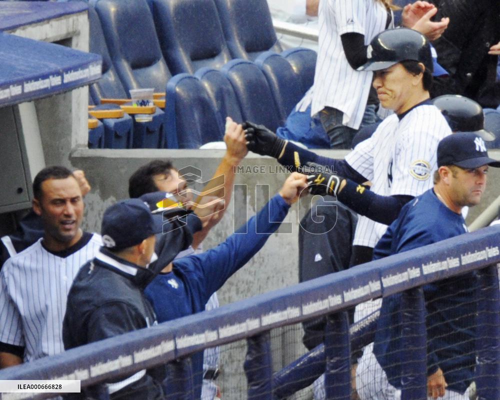 Yankees' Matsui hits homer against Oakland Athletics