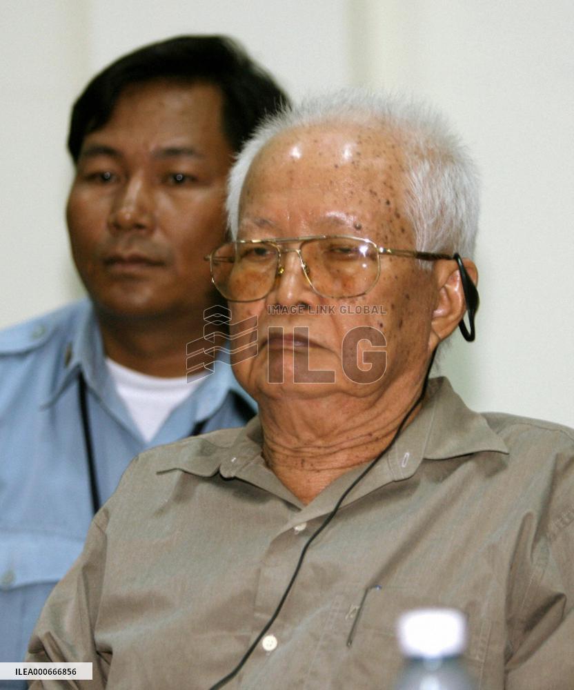 Ex-Khmer Rouge leader Khieu Samphan appears at court