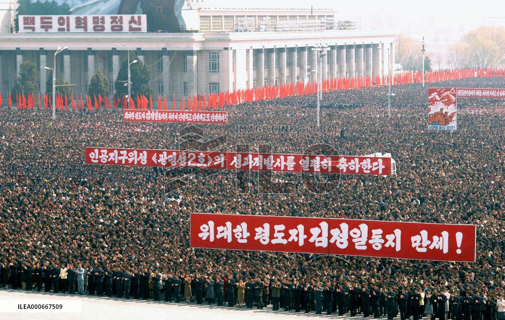 N. Korea celebrates 'successful' satellite launch