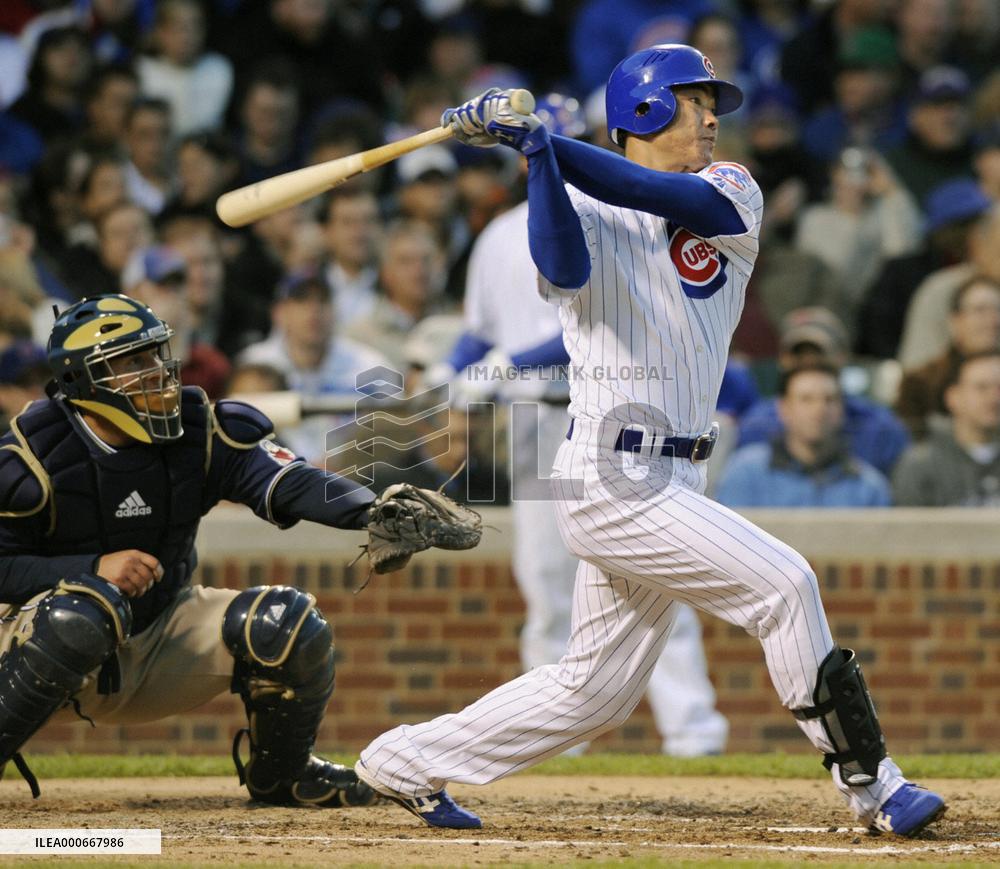 Cubs' Fukudome hits single in 3rd inning of game against Padres