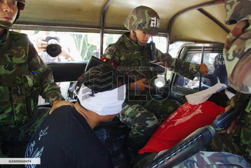 Thai gov't claims order restored in Bangkok, provinces