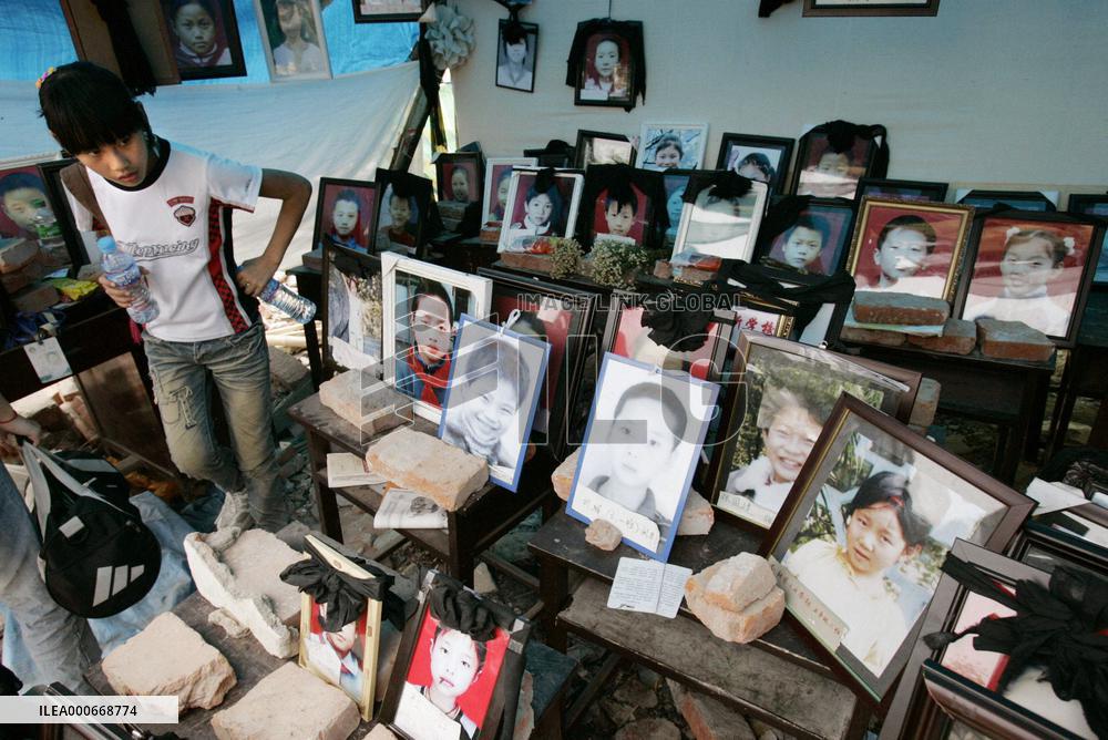 Photos from quake-hit China