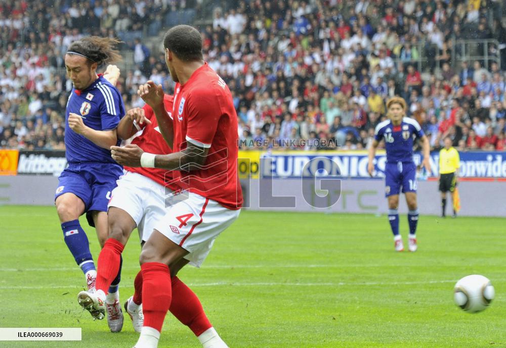 Japan, England in World Cup warm-up match