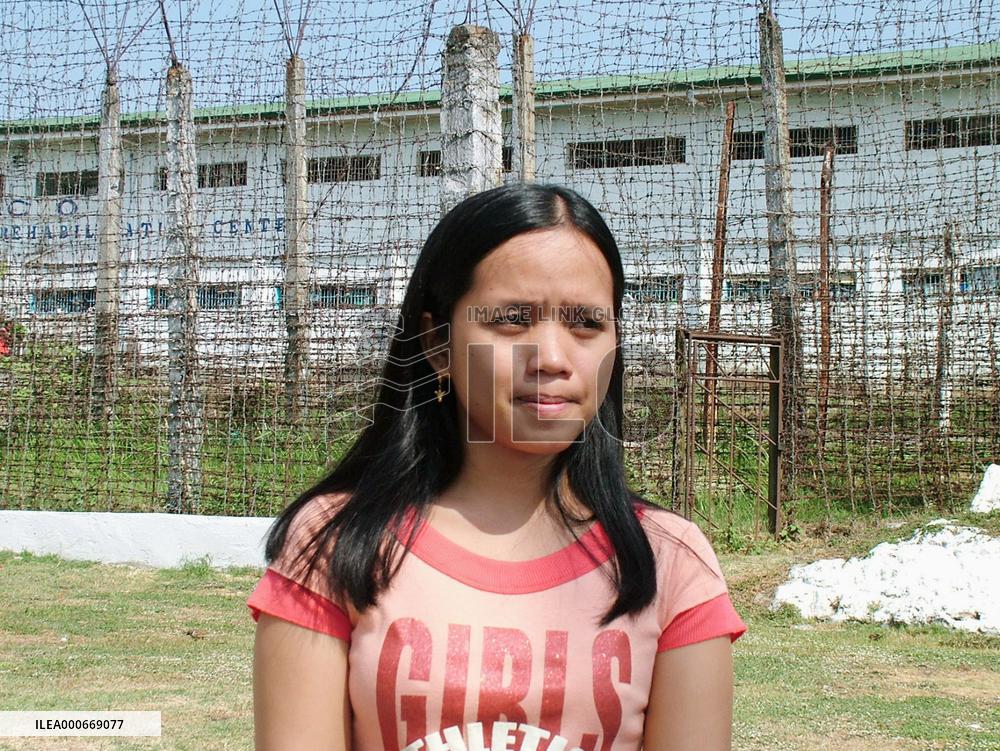 Japanese life-term inmate in Philippines marries in prison