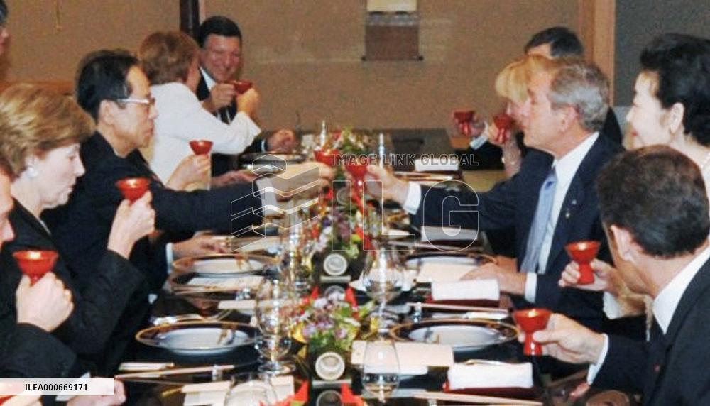 Sake increasing presence at diplomatic banquet