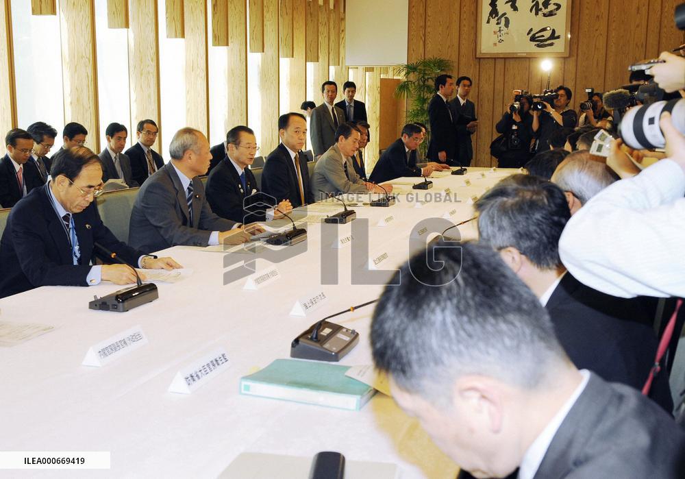 Gov't to make efforts to prevent spread of new flu virus