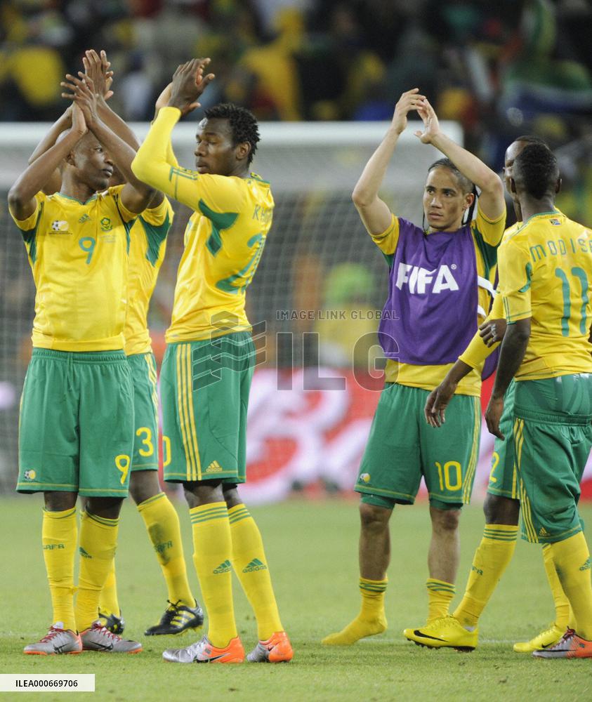 S. Africa, Mexico match ends in 1-1 draw