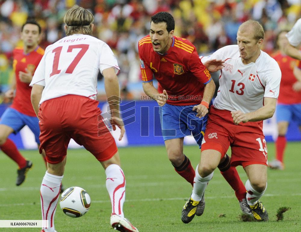 Spain take on Switzerland in World Cup Group H