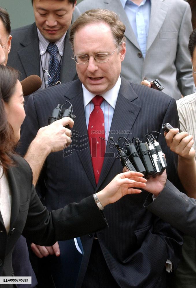 U.S. envoy warns N. Korea not to launch missile