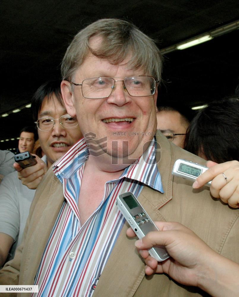 IAEA team to assess how quickly N. Korea can shut down reactor