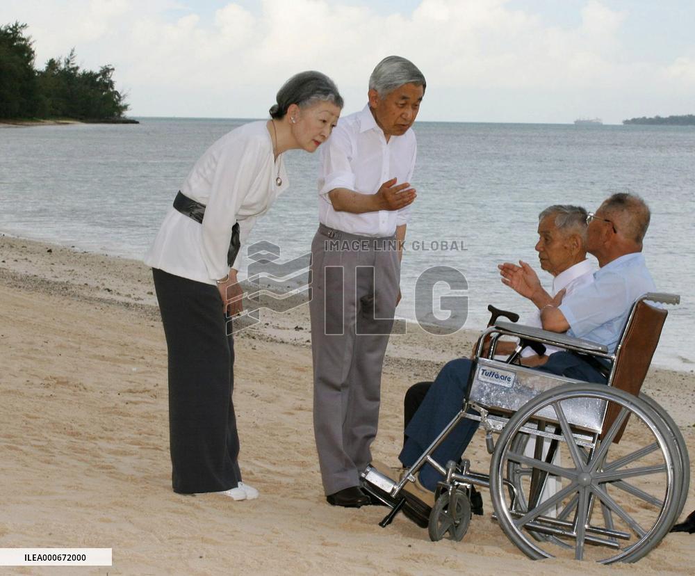 Japanese imperial couple in Saipan to pay tribute to war dead