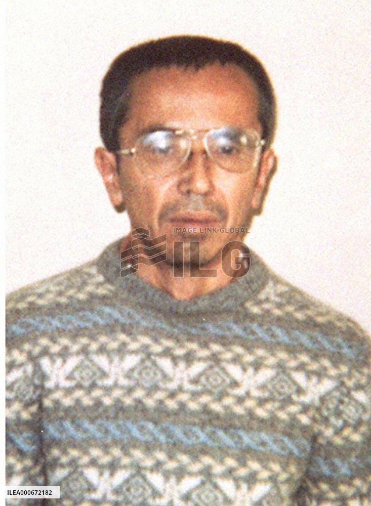 Man jailed for life for 1990 murder to be released after DNA tes