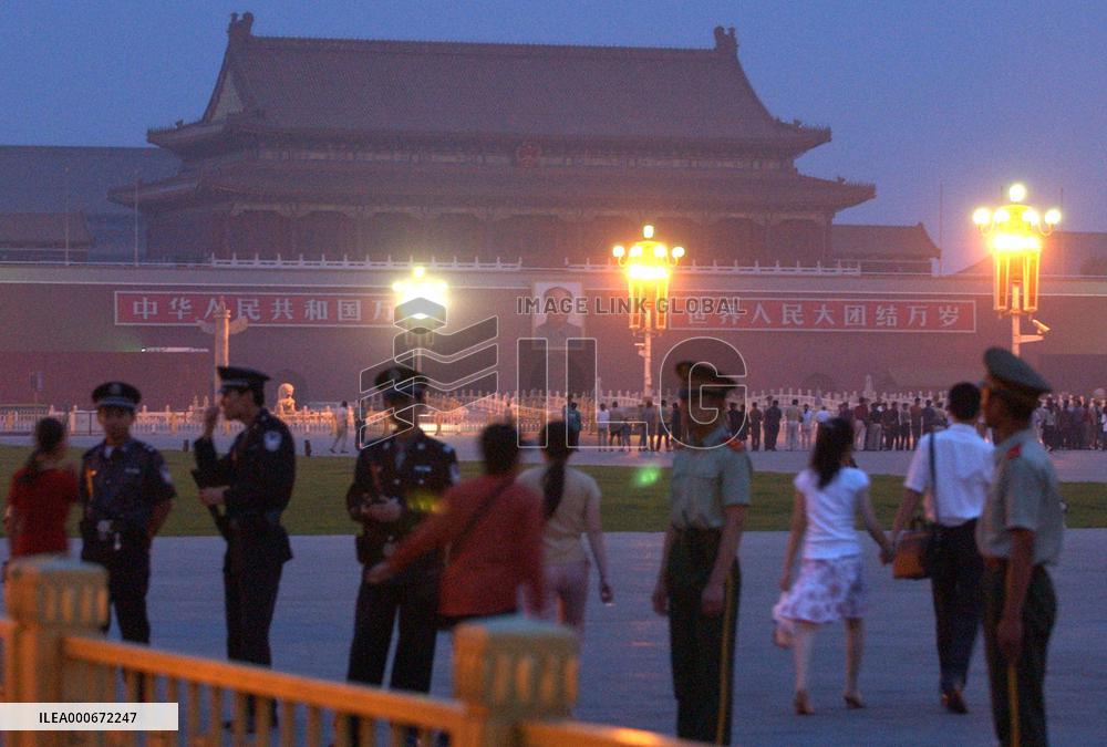 Few reminders in Tiananmen 15 years after bloodshed
