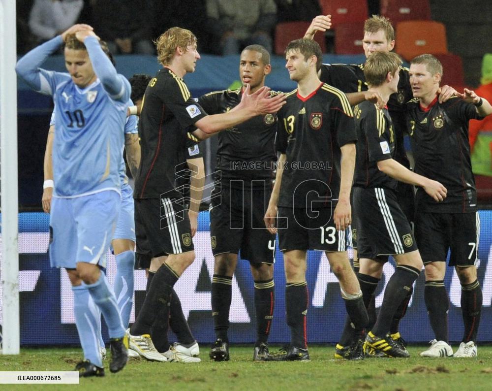 Germany take bronze as they beat Uruguay 3-2
