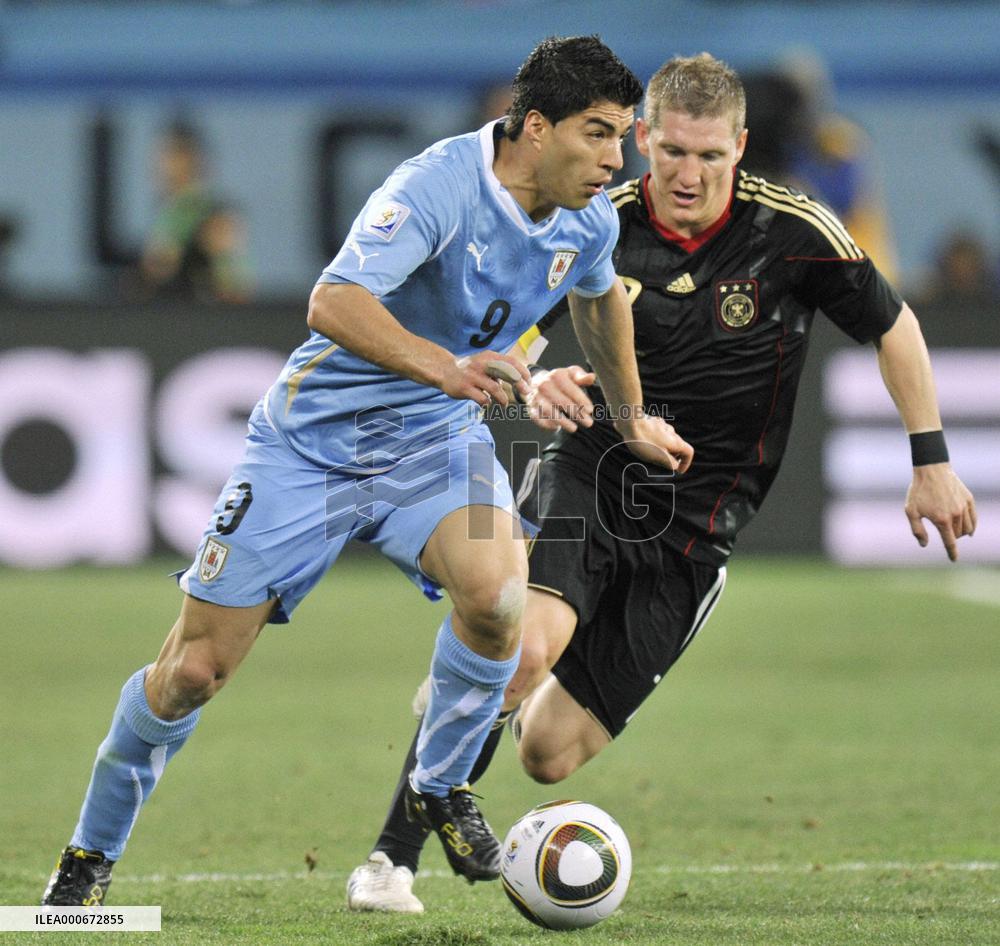 Germany take bronze as they beat Uruguay 3-2