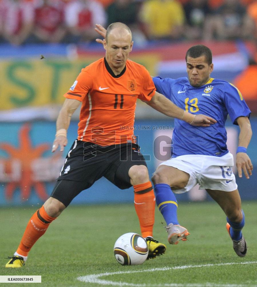 Brazil vs Netherlands in World Cup quarterfinal