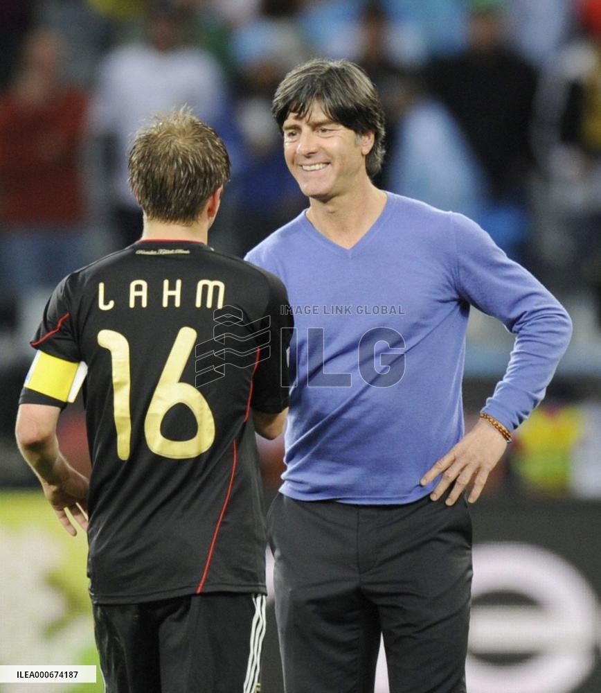 Germany thrash Argentina 4-0