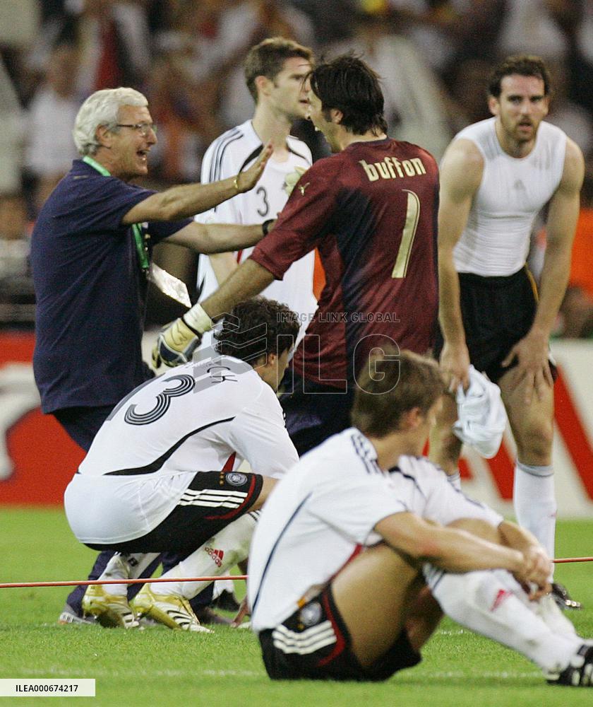 Italy beat Germany 2-0, advance to World Cup final