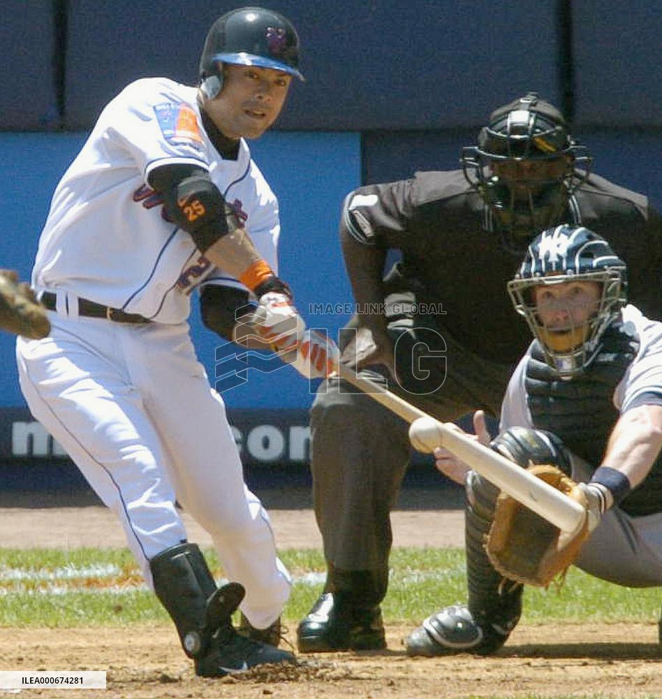 Mets' Matsui goes 3-for-4 against Yankees