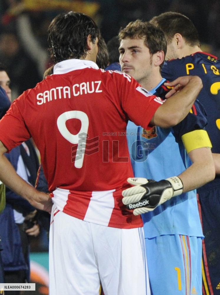Spain beat Paraguay 1-0