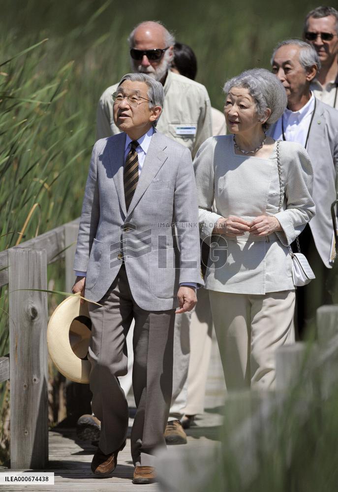 Japan imperial couple take to wetland in suburban Ottawa
