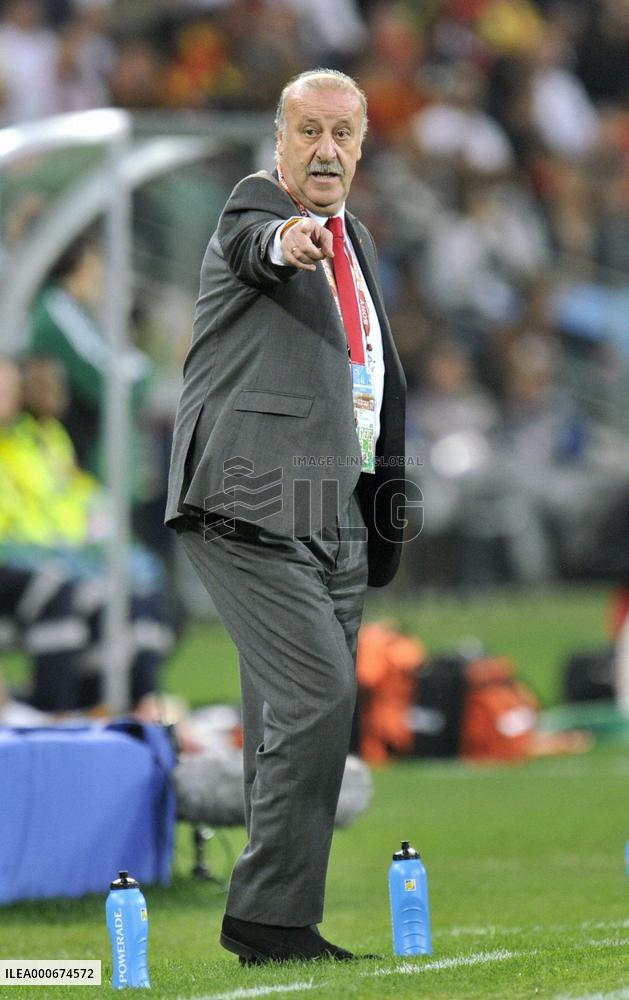 Spain beat Germany to reach World Cup final