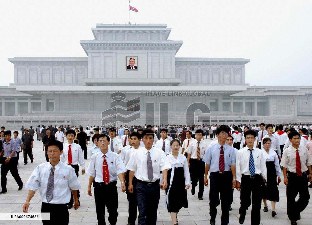 N. Korea marks 15th anniversary of founder Kim Il Sung's death