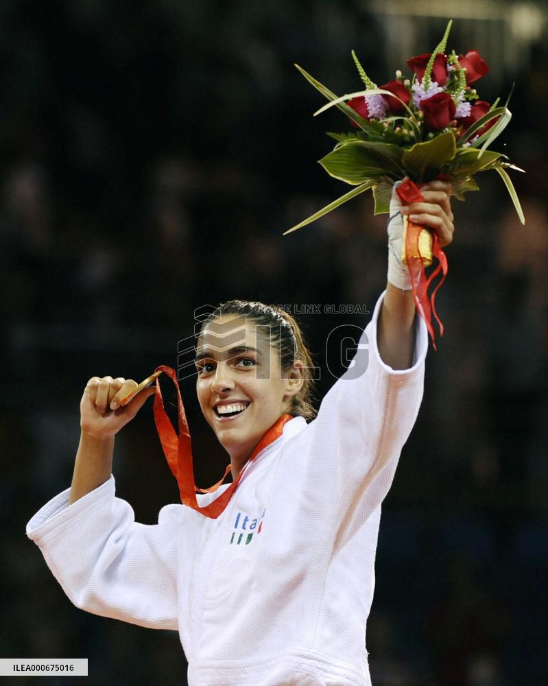 Italy's Quintavalle wins women's 57-kg class judo