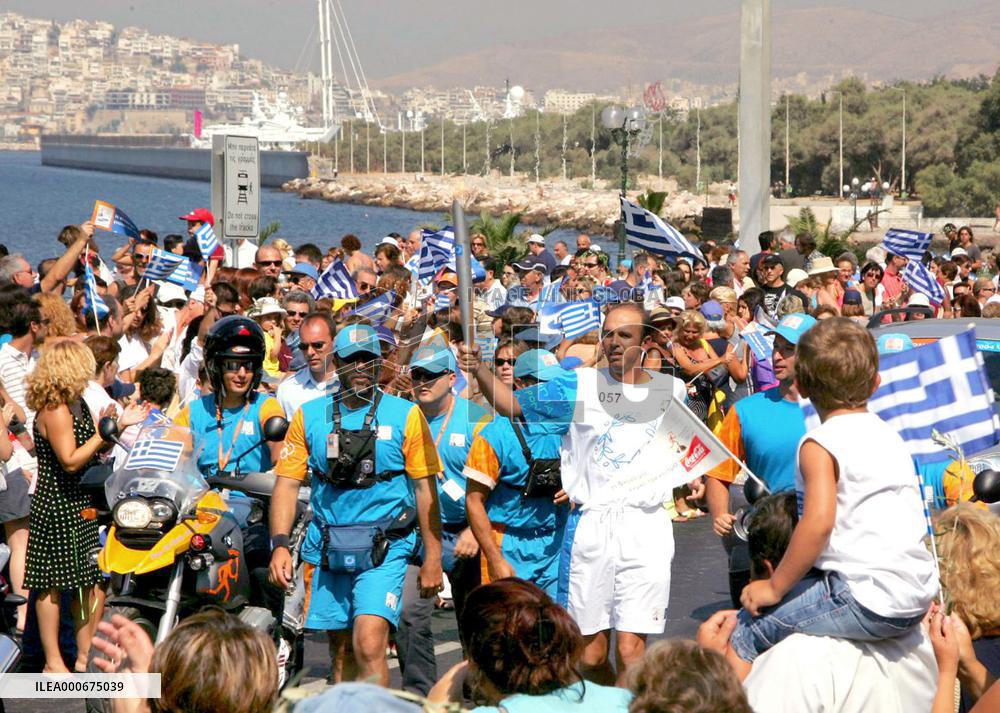 (1)Torch relay at final stage