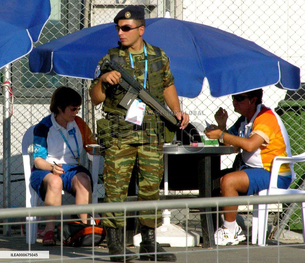 (1)Security tight on eve of Olympic Games