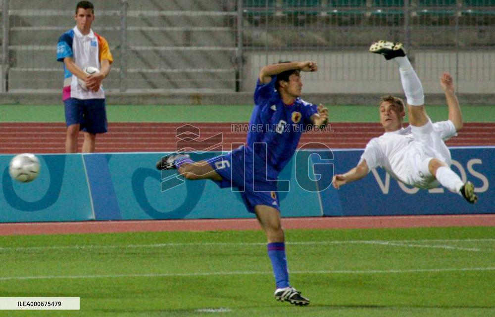 (1)Japan's soccer team knocked out of Olympics