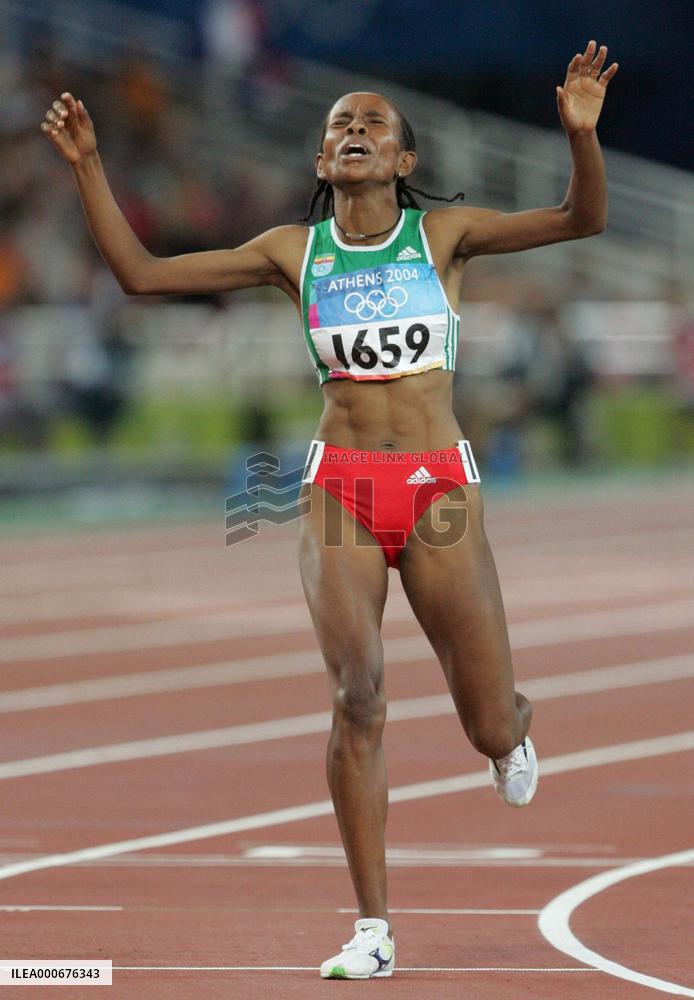 (1)Ehiopia's Defar wins women's 5,000m