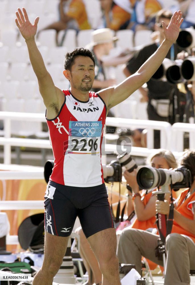 Tanigawa sets national record in 110-m hurdles heat