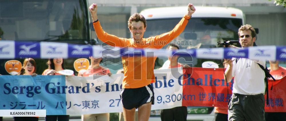 Frenchman runs across five full continents