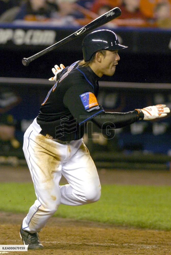 Kazuo continues hitting streak