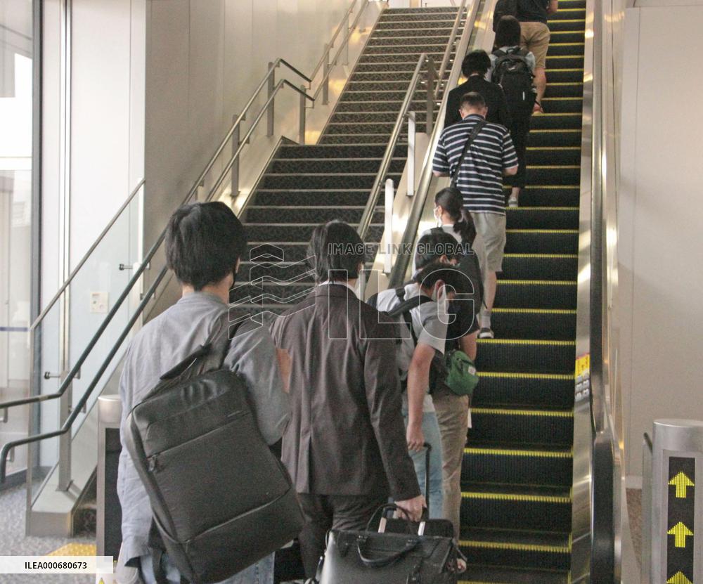 Japanese expats return from Indonesia on chartered plane