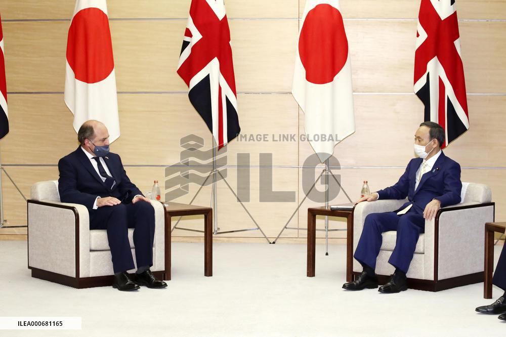 British Defense Secretary Wallace in Tokyo