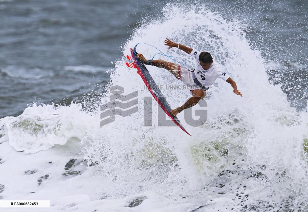 Tokyo Olympics: Surfing