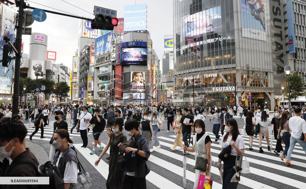 Surge in COVID-19 cases in Japan