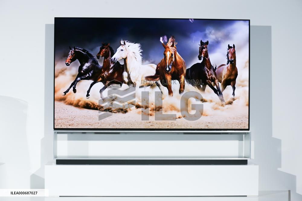 LG Electronics Japan's OLED TV "LG SIGNATURE Z9