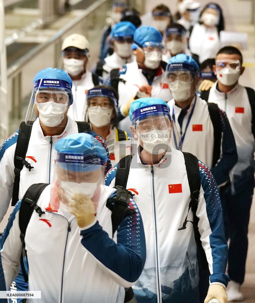 Para athletes arrive in Japan