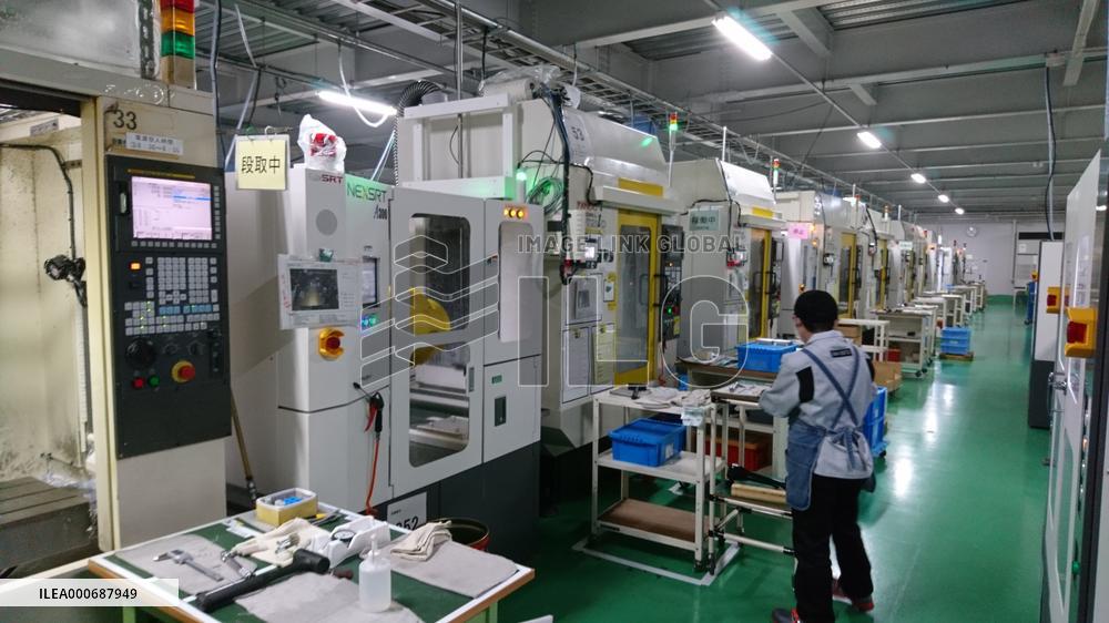 Sanwa Robotics to Strengthen Sales of Loader System