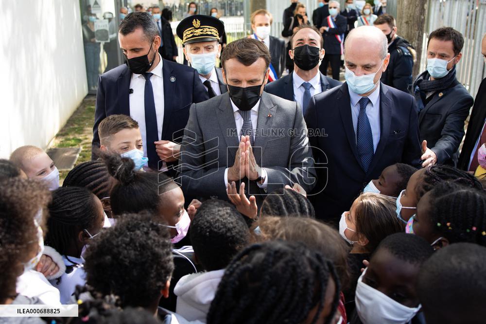 Emmanuel Macron Visits A Primary School - Melun