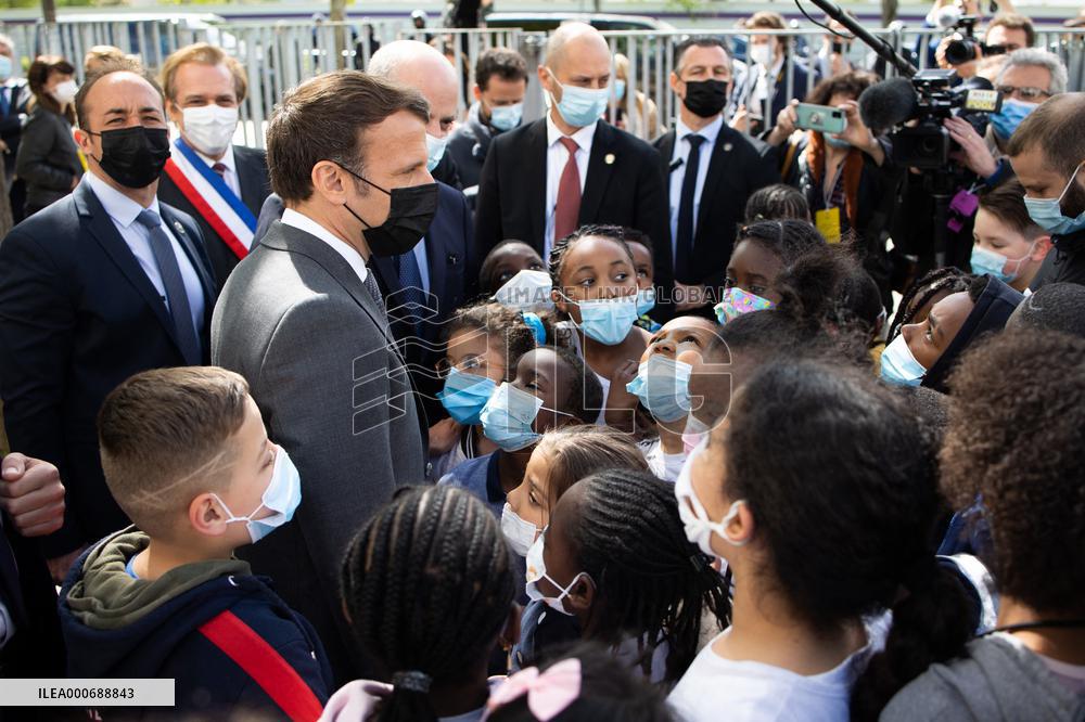 Emmanuel Macron Visits A Primary School - Melun
